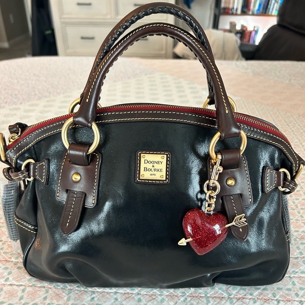 Dooney Bourke Black Florentine Toledo Leather Mail Bag Satchel w/red Heart Charm